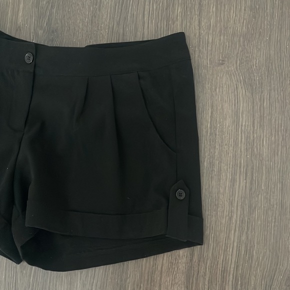urban planet black shorts - Picture 2 of 6